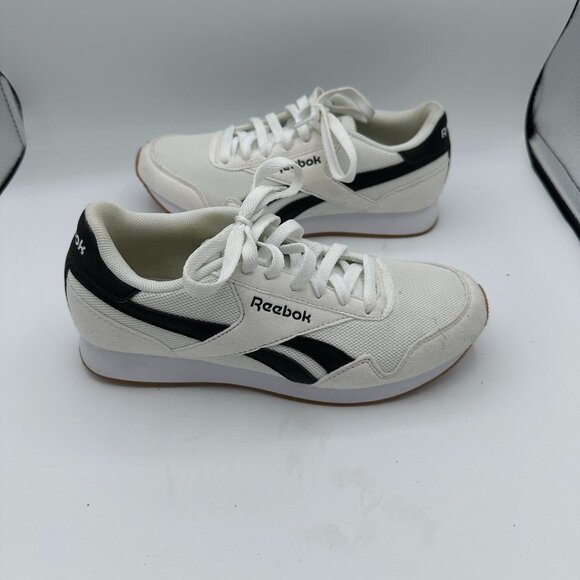 Reebok Shoes - Reebok Womens Classic Lifestyle FX0833 White Running Shoes Sneakers Size 5